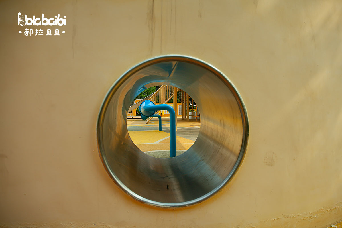 Outdoor Playground Equipment