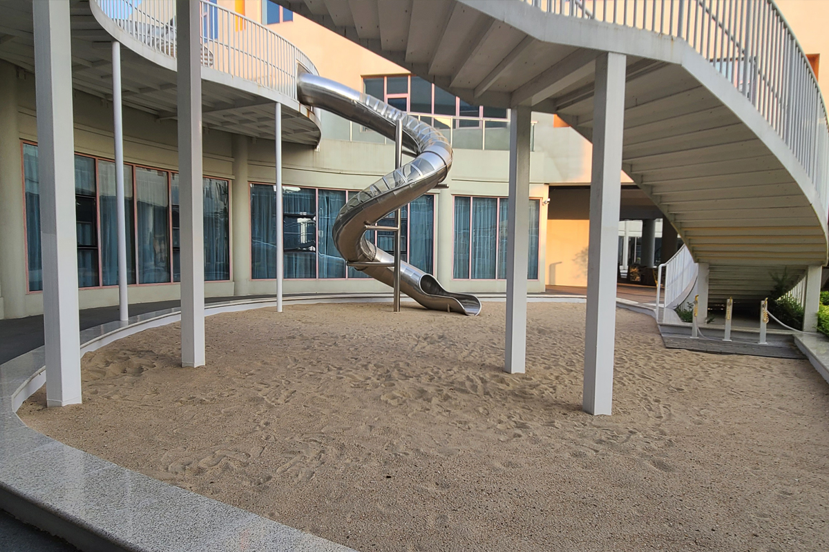 School Playground Equipment School Playground Equipment