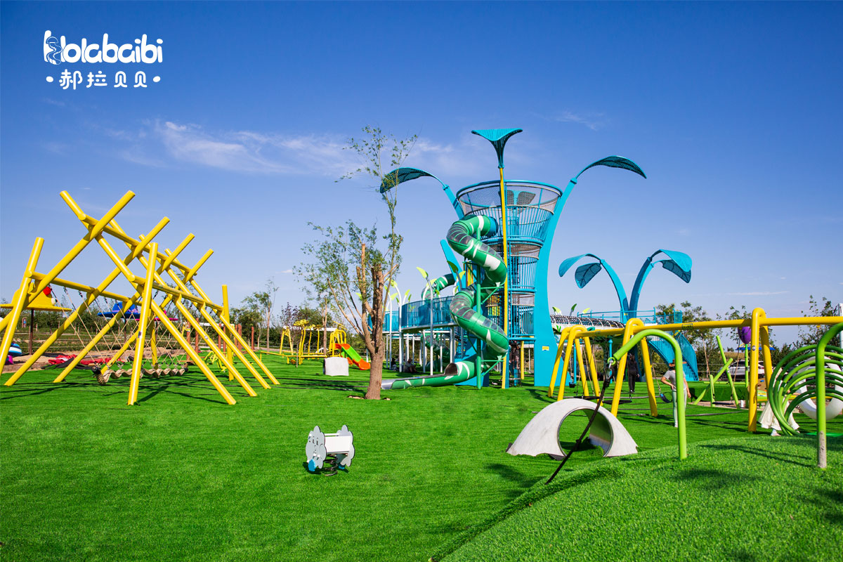 commercial playground equipment