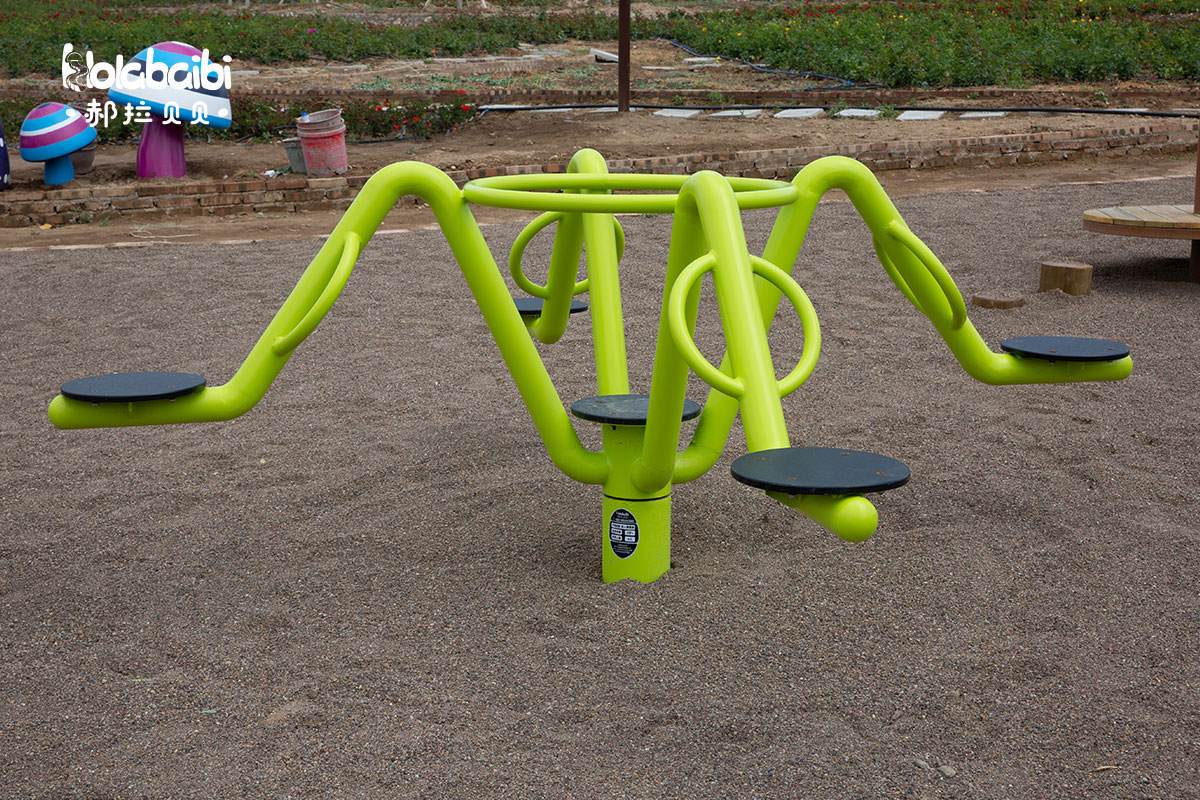 commercial playground equipment