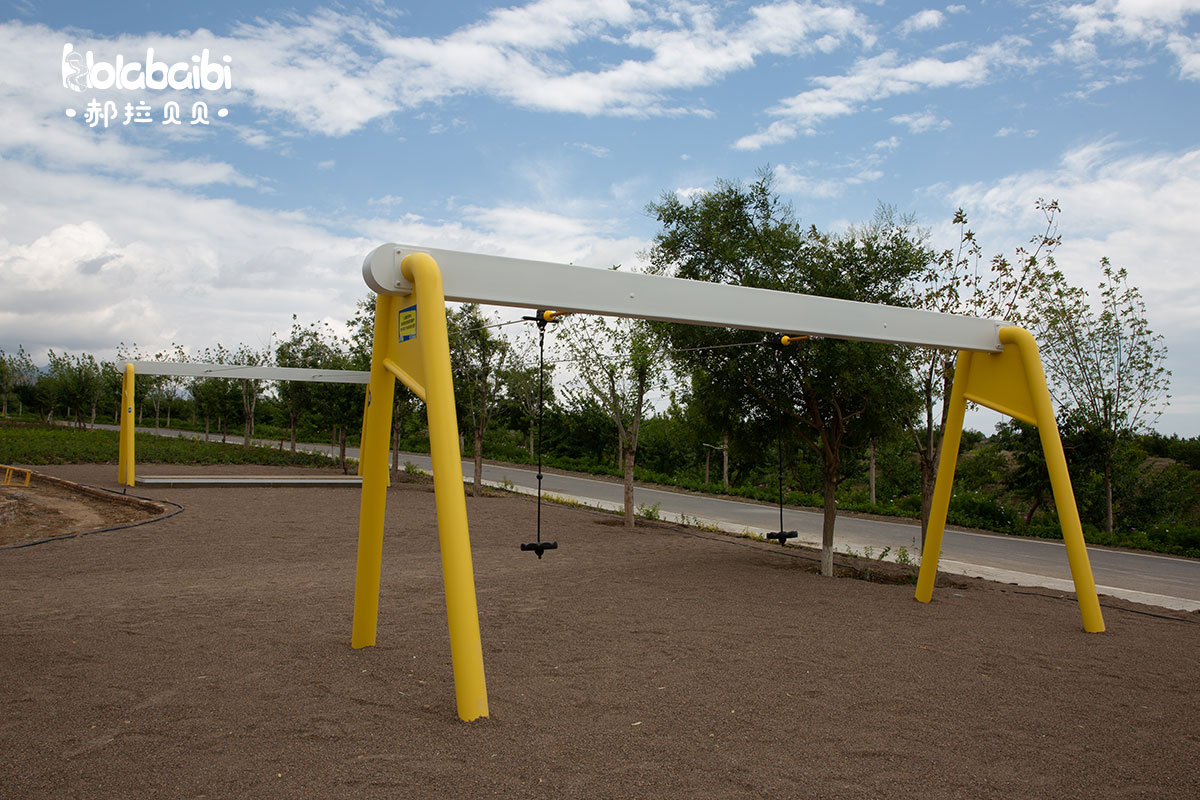 commercial playground equipment