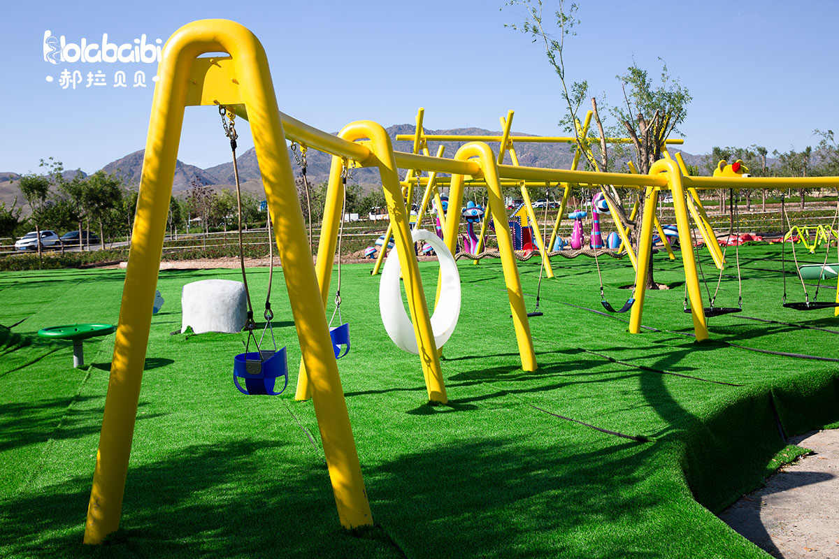 commercial playground equipment